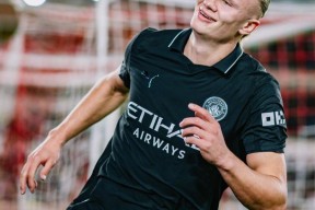 包含欧冠冲刺阶段再迎强敌，摩纳哥迎来里程碑，主帅态度——气氛紧张，阵容厚度经受考验的词条ky体育首页