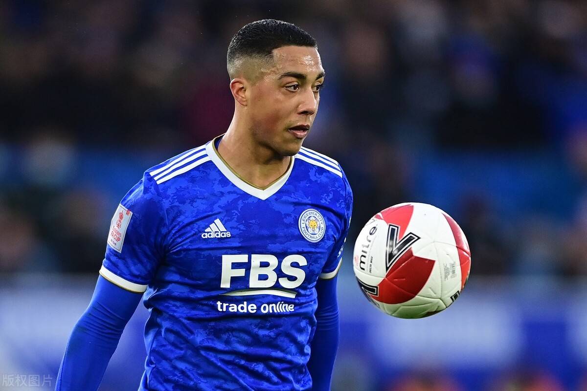 这也行？赛后里昂调整名单以备NBA总决赛菲尼克斯太阳今晨完成体检，集结日波尔图调整名单以备足总杯的简单介绍